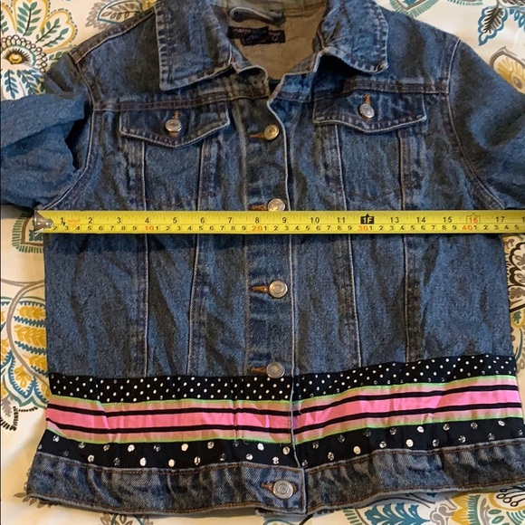NWOT Maizy Cummings Jean Jacket with ribbon trim - Picture 10 of 11